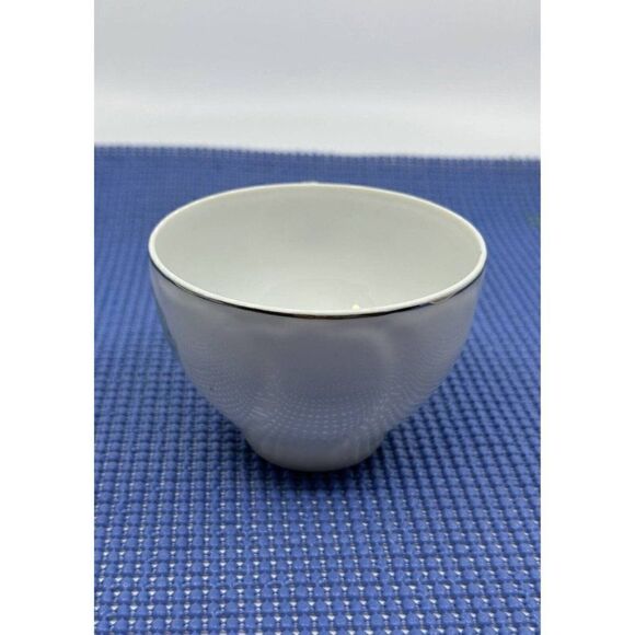 Jonas Roberts #542 Blue Tea Rose Round Snack Plates W/ Cups 8 Piece Set 9" - Picture 12 of 16